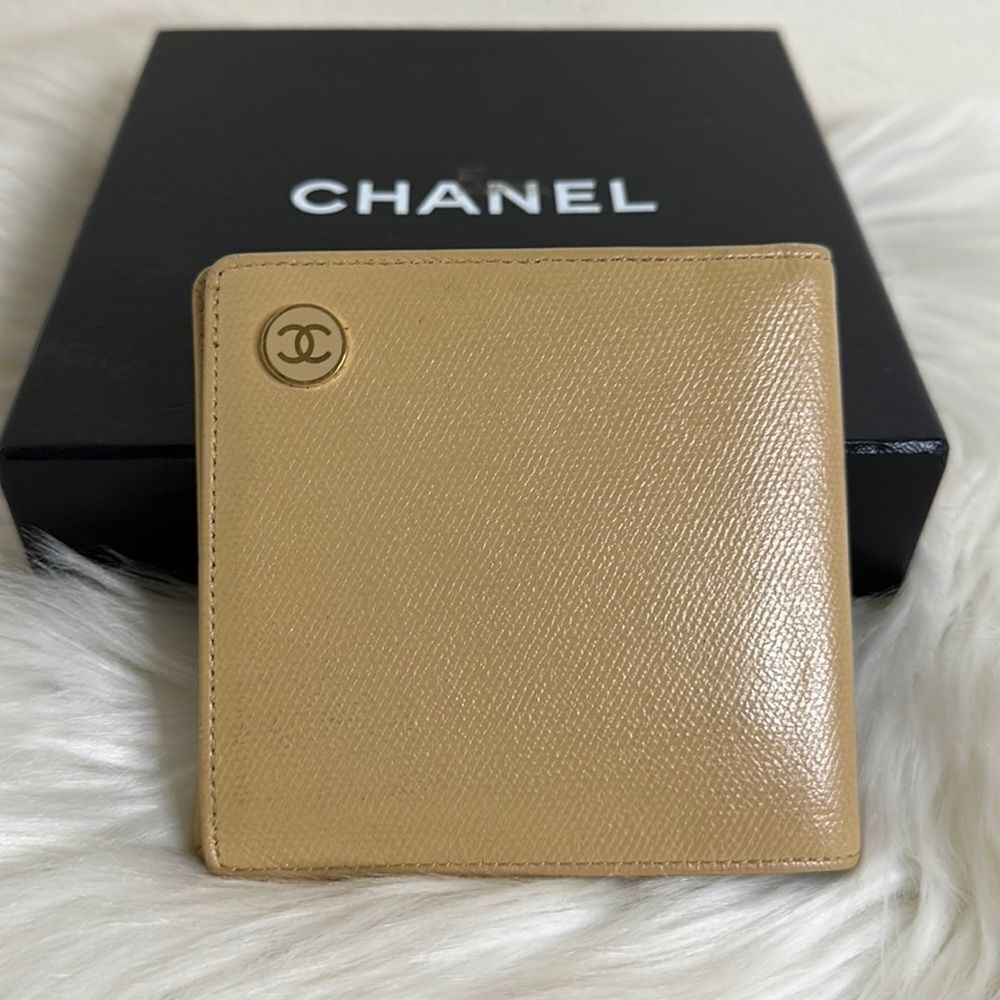💯Authentic Chanel Wallet🍀 - Picture 1 of 12